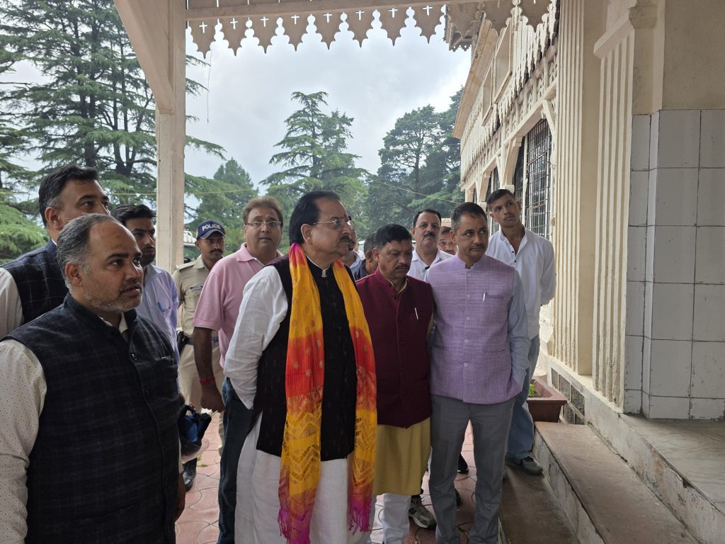 सांसद अजय भट्ट ने किया ऐतिहासिक रैमजे अस्पताल का निरीक्षण, जीर्णोद्धार एवं पुनर्संचालन के दिए निर्देश